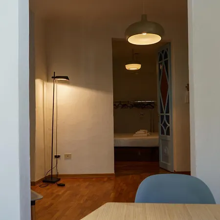 Central 1 Bedroom Apartment In The City Center Florence Exterior photo